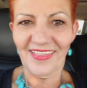 Meet your Posher, Milagros